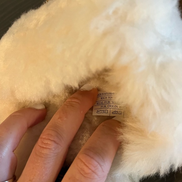 Manitobah Men’s Cabin Slide Slippers NEW - Picture 5 of 7